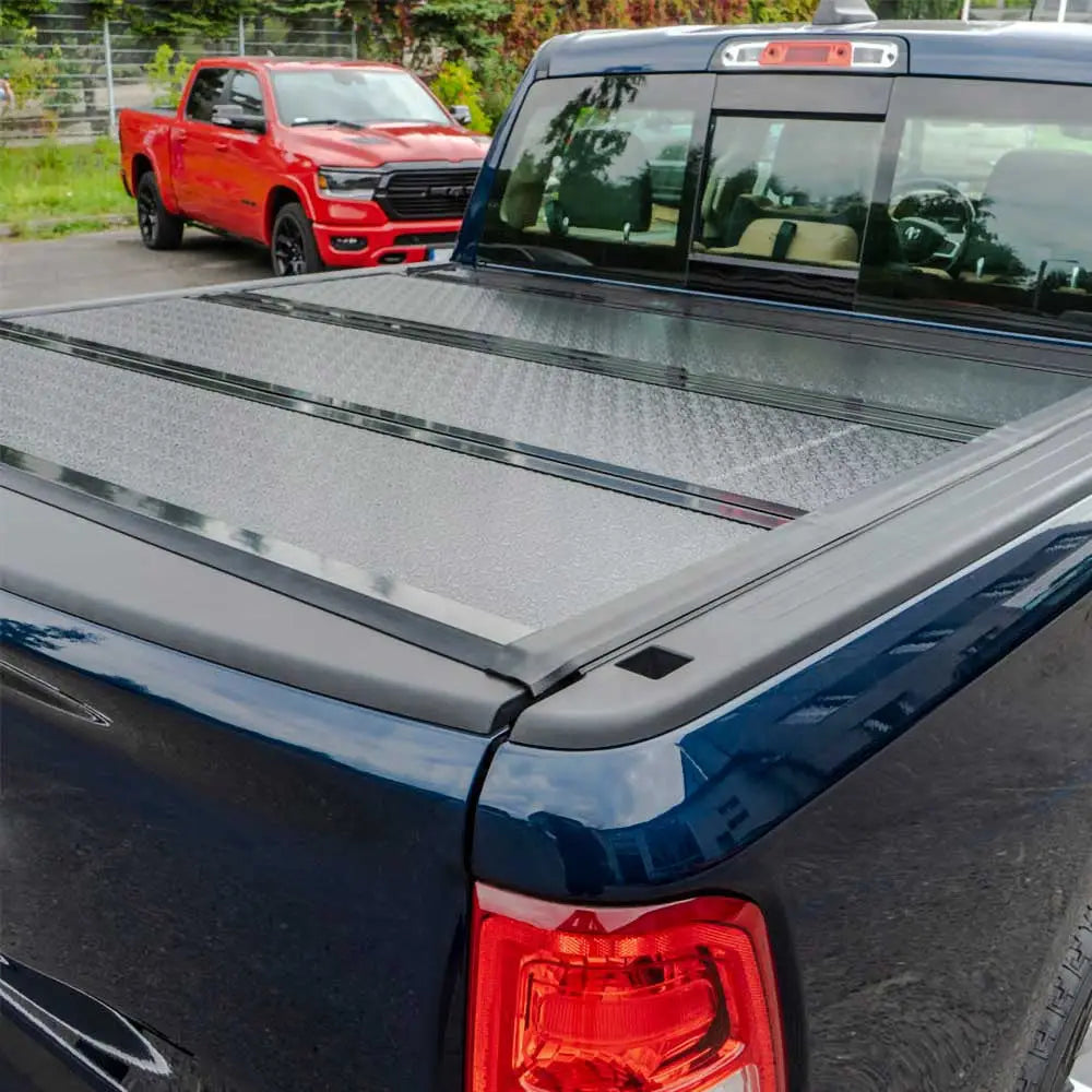 Trifold Hard Cover for Isuzu D-max i 02-12 Double Cab