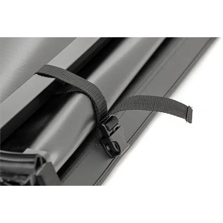 Trifold Myk Deksel Rough Country 6’7’’ - Ford F150 Lightning 22’’