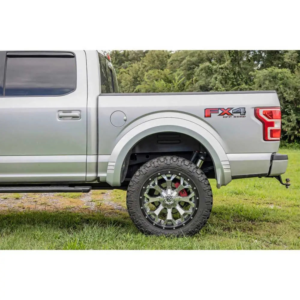 Utvidelser av Forskjermer Foran og bak Rough Country Sf1 - Ford F150 15-17